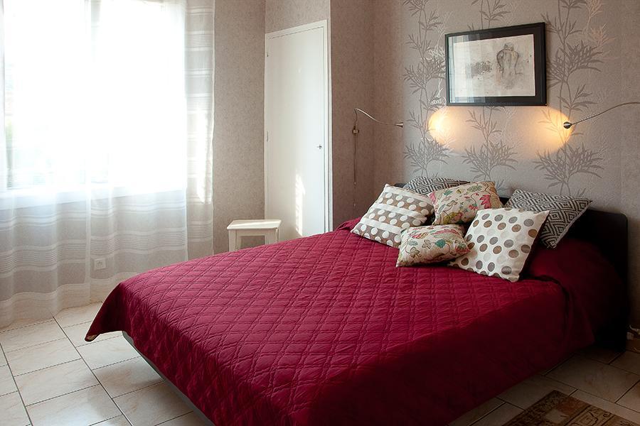 Appartement D Artiste Hyeres Exterior photo